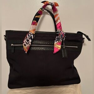 Coach “Glow Up” Julia Opt Art Vintage carry all.